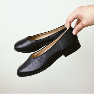 Lands’ End Black Leather Flats